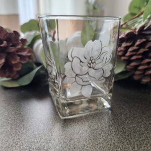 Magnolia Short Glass